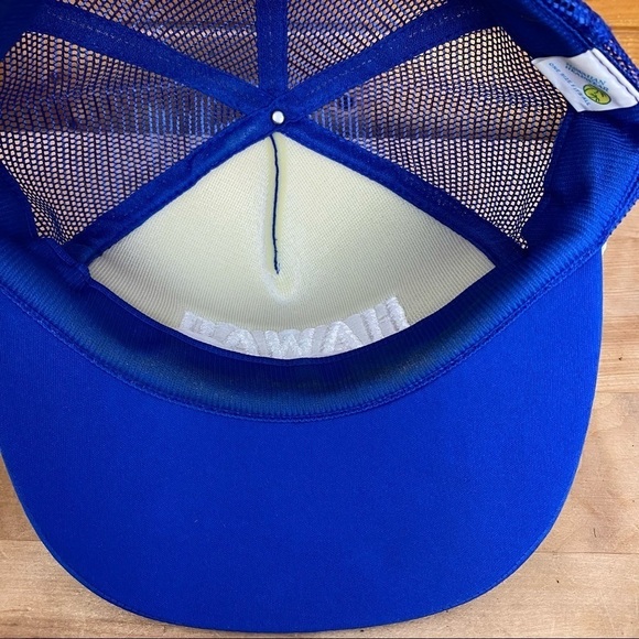 Hawaii Trucker Hat Snapback Baseball Vintage 80s Patch Cap Retro Brim USA - Picture 3 of 8